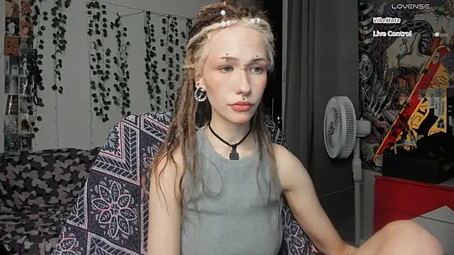 Snapshot of say_mary chatting on July 2026 09:25:02 PM say mary online show from July 2026 09:25:02 PM