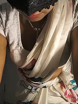FANTASY QUEEN 07 online show from June 2026 02:33:02 AM