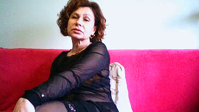 Mat Elenore online show from April 2026 07:45:01 AM