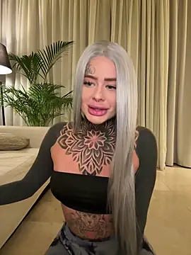 bambixboo online show from November 2025 08:42:01 PM