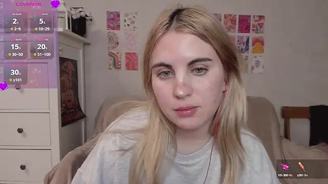 pawpaws online show from February 2025 08:00:01 PM