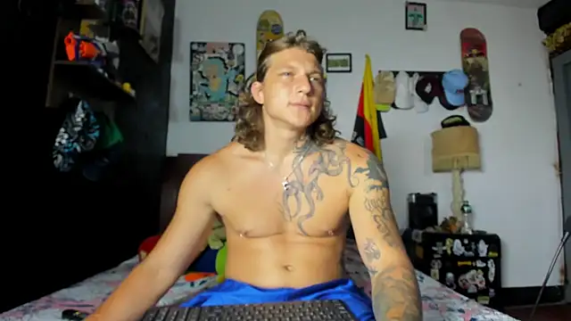 Snapshot of Tom_Krakow chatting on July 2026 09:14:01 PM Tom Krakow online show from July 2026 09:14:01 PM