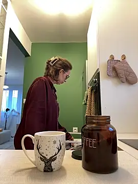 Hii Lolla online show from December 2024 09:33:02 AM