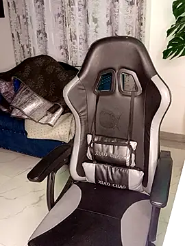 rosey cheeks online show from October 2025 03:50:02 AM