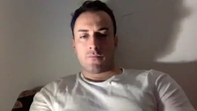 Snapshot of mainnrd chatting on December 2025 05:19:02 PM mainnrd online show from December 2025 05:19:02 PM