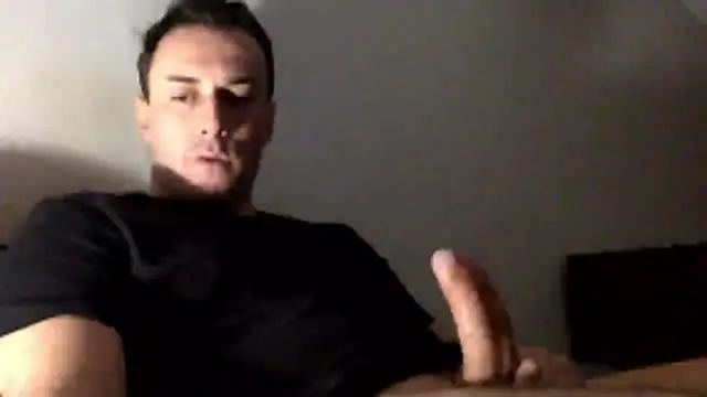 Snapshot of mainnrd chatting on December 2025 11:01:02 PM mainnrd online show from December 2025 11:01:02 PM