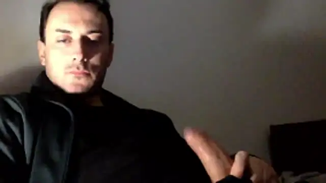 Snapshot of mainnrd chatting on March 2026 09:28:01 PM mainnrd online show from March 2026 09:28:01 PM