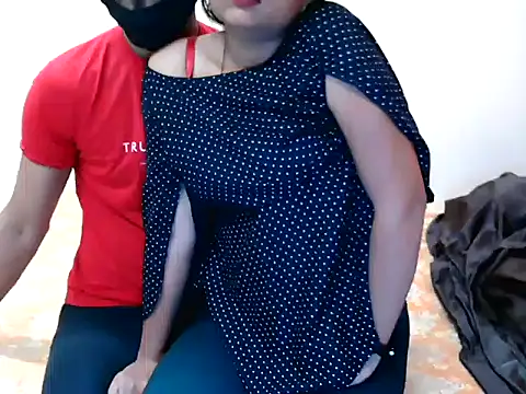 Snapshot of Queen_savi chatting on January 2025 05:10:01 PM Queen savi online show from January 2025 05:10:01 PM