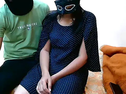 Snapshot of Queen_savi chatting on January 2025 04:41:01 PM Queen savi online show from January 2025 04:41:01 PM