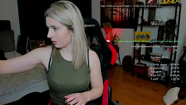 Lisaonthemoon online show from March 2026 07:18:02 PM