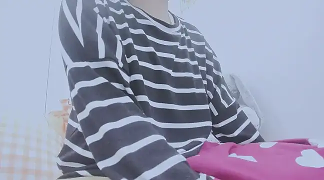 Snapshot of Linh_diudang chatting on January 2025 03:03:01 PM Linh diudang online show from January 2025 03:03:01 PM