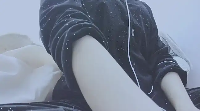 Snapshot of Linh_diudang chatting on March 2025 02:11:02 PM Linh diudang online show from March 2025 02:11:02 PM