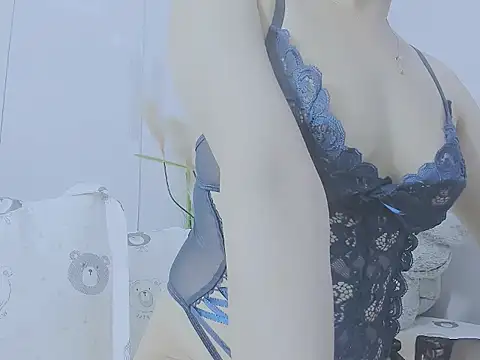 Snapshot of Linh_diudang chatting on September 2025 02:34:02 AM Linh diudang online show from September 2025 02:34:02 AM