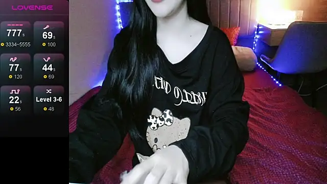 Snapshot of _Viviann_ chatting on November 2025 02:21:01 AM Viviann online show from November 2025 02:21:01 AM