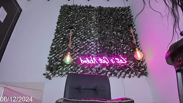 Brianna Stars online show from December 2024 08:27:01 PM