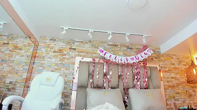 karla dunn online show from February 2026 08:37:02 PM