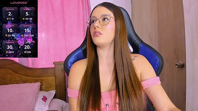 ParisShayk online show from October 2025 05:54:02 PM