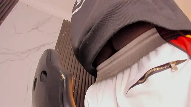 BRYXXXON1 online show from February 2025 10:06:02 AM