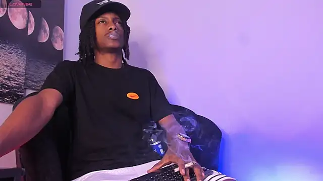 BRYXXXON1 online show from September 2025 03:38:01 PM