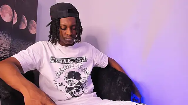 BRYXXXON1 online show from October 2025 03:29:01 PM