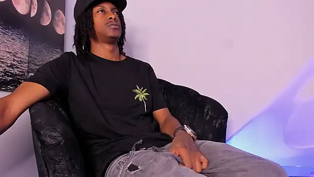 BRYXXXON1 online show from October 2025 04:49:02 PM