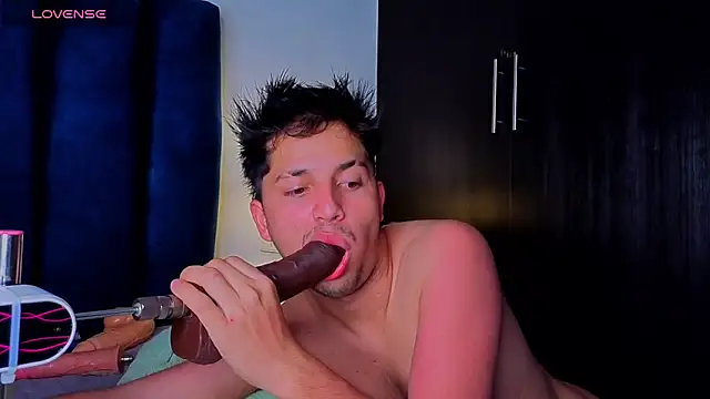 Issac james  online show from April 2026 03:34:02 AM