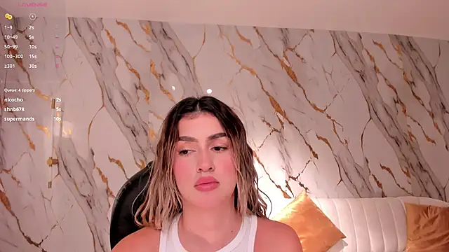 Snapshot of PaulinaSantos_ chatting on March 2025 01:43:02 AM PaulinaSantos  online show from March 2025 01:43:02 AM