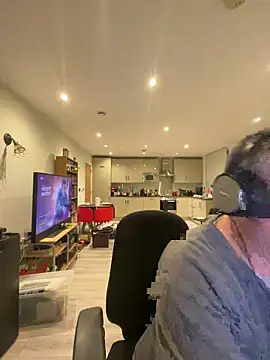 LondonTeffy online show from February 2026 09:45:01 PM