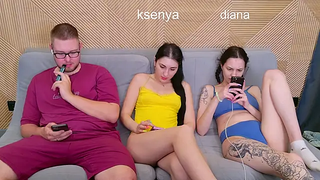 Ksenny online show from June 2026 09:14:01 AM