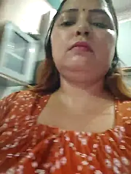 Snapshot of Dianaa9 chatting on July 2026 12:46:02 PM Dianaa9 online show from July 2026 12:46:02 PM
