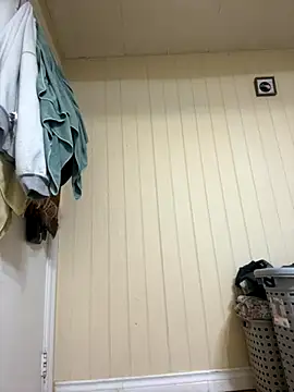 Snapshot of Wantsomemore2 chatting on November 2025 01:15:01 AM Wantsomemore2 online show from November 2025 01:15:01 AM