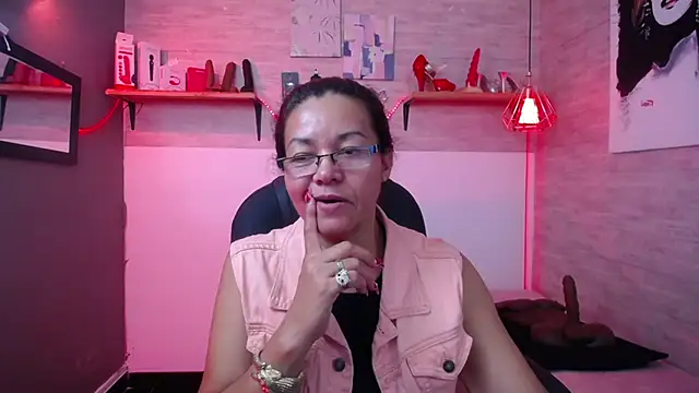 MaturePure online show from October 2025 08:37:02 PM