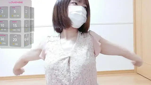 QoMeioQ online show from June 2026 12:02:02 AM