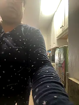 Snapshot of ebonyred chatting on November 2025 03:12:02 PM ebonyred online show from November 2025 03:12:02 PM