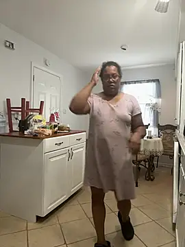 ebonyred online show from July 2026 12:53:01 PM