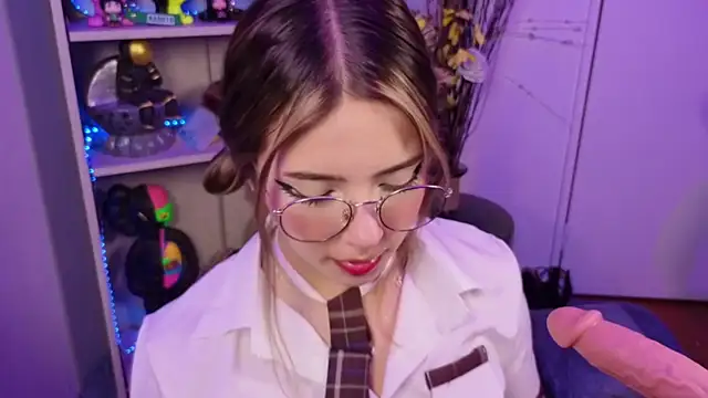 EmilyMiller  online show from March 2026 04:13:02 PM