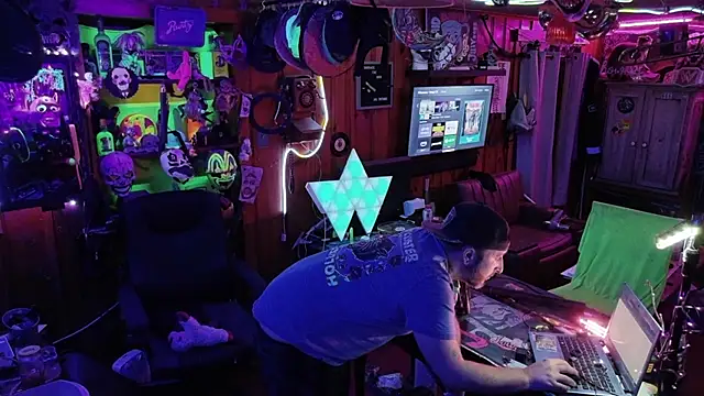 tayshie online show from November 2025 08:46:02 AM