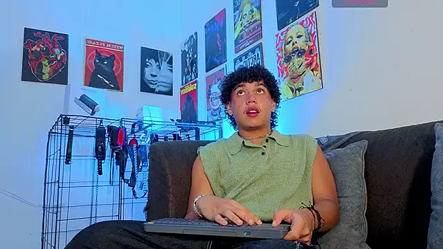 Snapshot of GaelOconner chatting on October 2025 01:28:01 AM GaelOconner online show from October 2025 01:28:01 AM