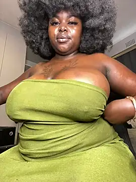 Honeycoco0211 online show from April 2026 07:35:01 AM