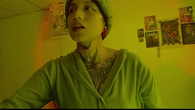 Snapshot of _Apola_77 chatting on February 2025 08:40:01 PM Apola 77 online show from February 2025 08:40:01 PM