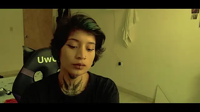 Snapshot of _Apola_77 chatting on March 2025 07:36:01 PM Apola 77 online show from March 2025 07:36:01 PM