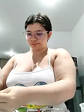 Snapshot of Danzel1105 chatting on January 2025 12:49:01 AM Danzel1105 online show from January 2025 12:49:01 AM