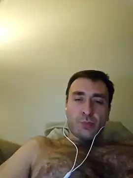 Snapshot of TIGERRR86 chatting on November 2025 10:31:01 PM TIGERRR86 online show from November 2025 10:31:01 PM