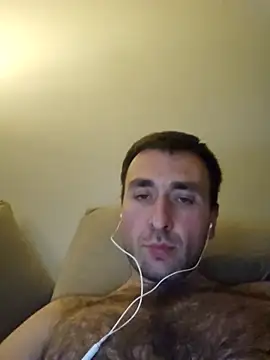 Snapshot of TIGERRR86 chatting on November 2025 04:09:01 PM TIGERRR86 online show from November 2025 04:09:01 PM