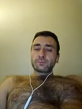 Snapshot of TIGERRR86 chatting on November 2025 06:34:01 PM TIGERRR86 online show from November 2025 06:34:01 PM