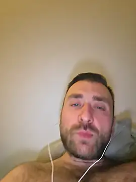 Snapshot of TIGERRR86 chatting on April 2026 08:06:01 PM TIGERRR86 online show from April 2026 08:06:01 PM