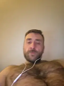 Snapshot of TIGERRR86 chatting on April 2026 12:33:01 AM TIGERRR86 online show from April 2026 12:33:01 AM