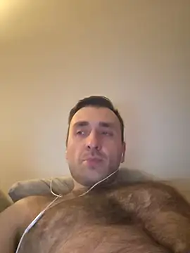 Snapshot of TIGERRR86 chatting on April 2026 08:14:01 PM TIGERRR86 online show from April 2026 08:14:01 PM