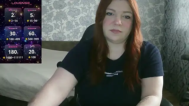 Snapshot of Sabrina_Poison chatting on November 2025 05:40:02 AM Sabrina Poison online show from November 2025 05:40:02 AM