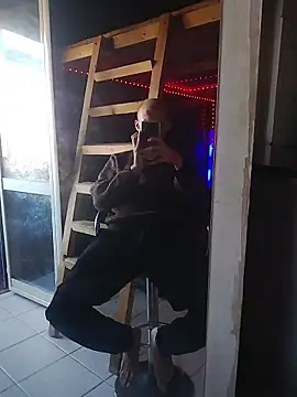 Snapshot of MillennialC0CK chatting on November 2025 03:12:02 PM MillennialC0CK online show from November 2025 03:12:02 PM